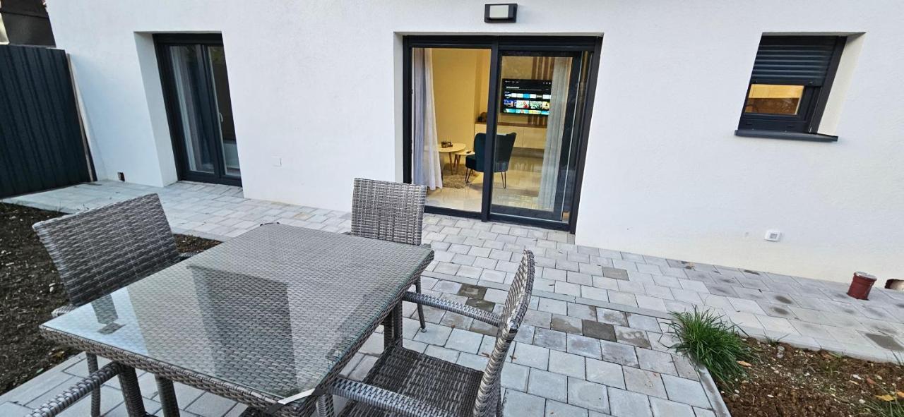 Superior Apartment Lisinski - Private Parking - 2 & 3 Bedroom Zagreb Bagian luar foto